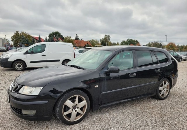 saab