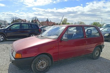 Fiat Uno 899