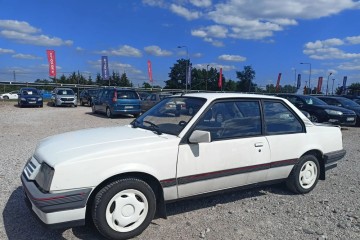 Opel Ascona C 2.0 GT